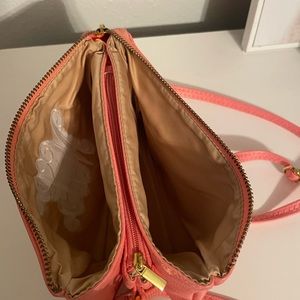 Cute Bag with lots of pockets, almost brand new